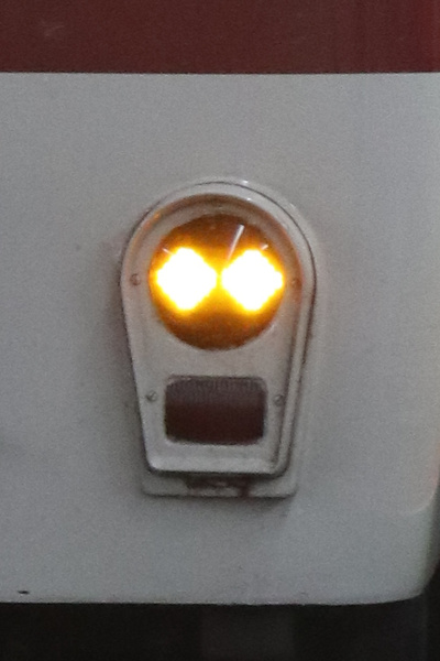 近鉄8600系の標識灯